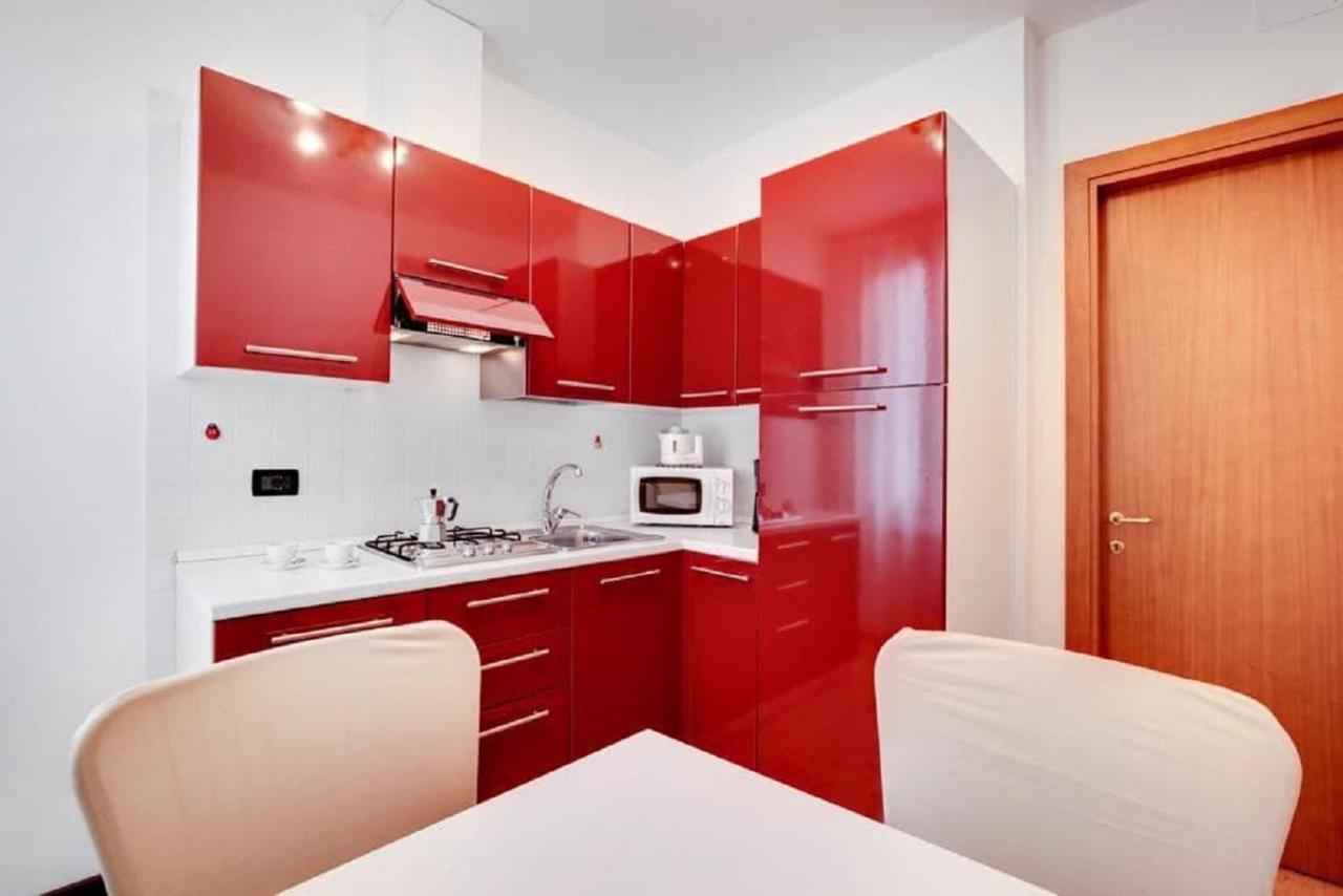 Heart Of Biennale Apartment Venesia Bagian luar foto